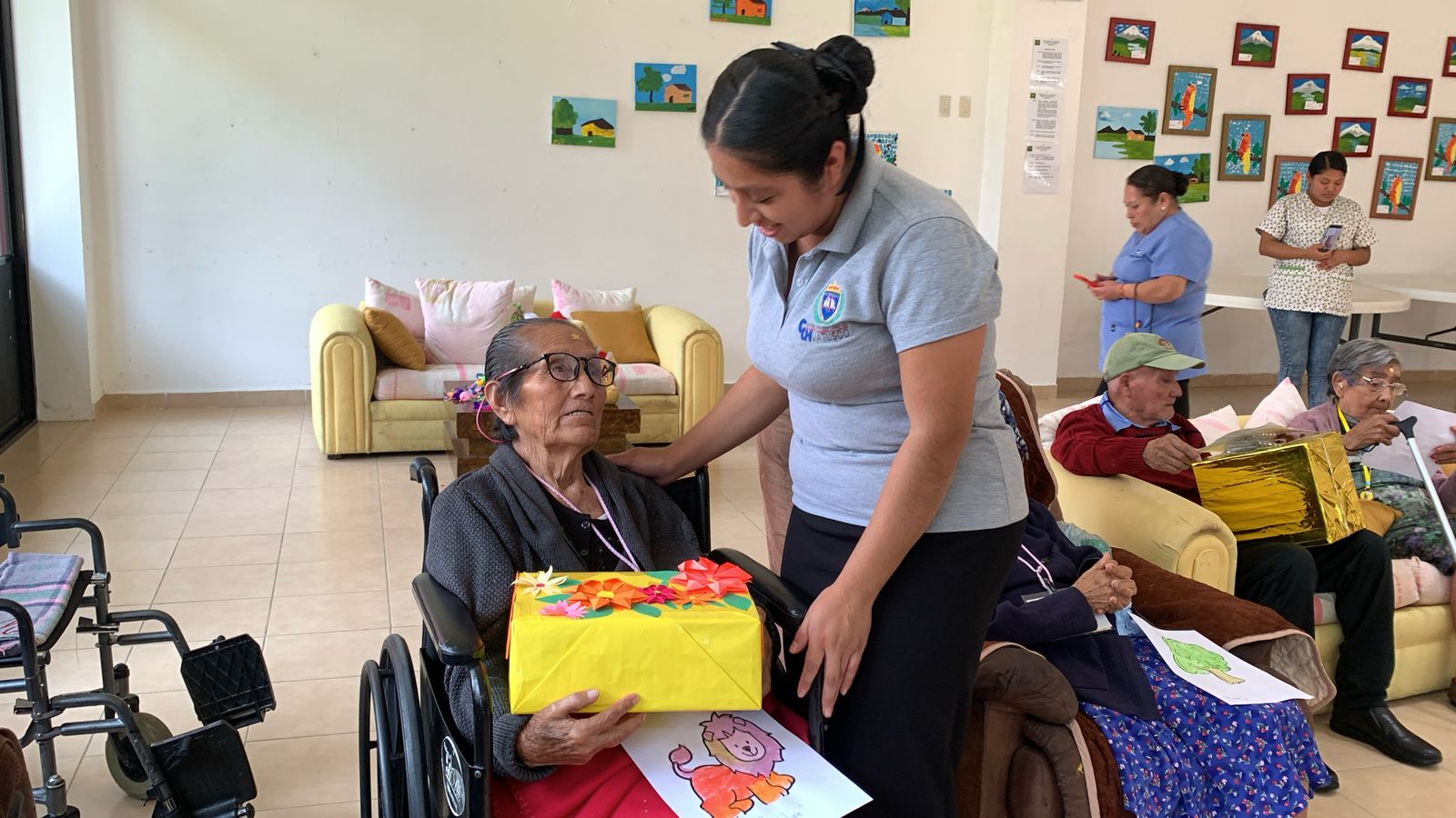 Visita a la estancia Jardín de para la tercera edad